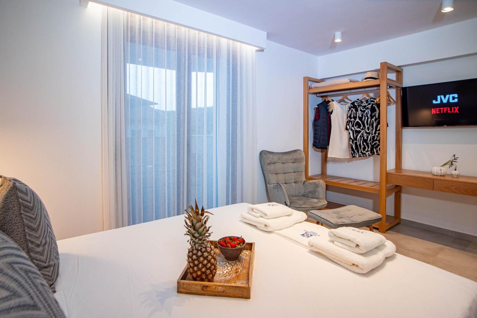 Perdika Ionion Villas Екстер'єр фото